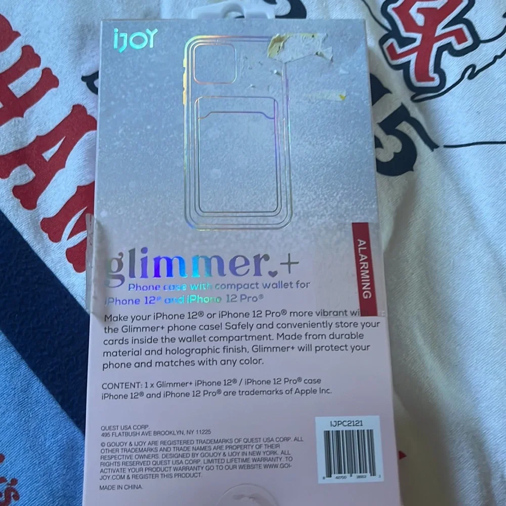 Ijoy Glimmer IPhone 12 & 12 Pro phone case with compact wallet. Shimmery silver